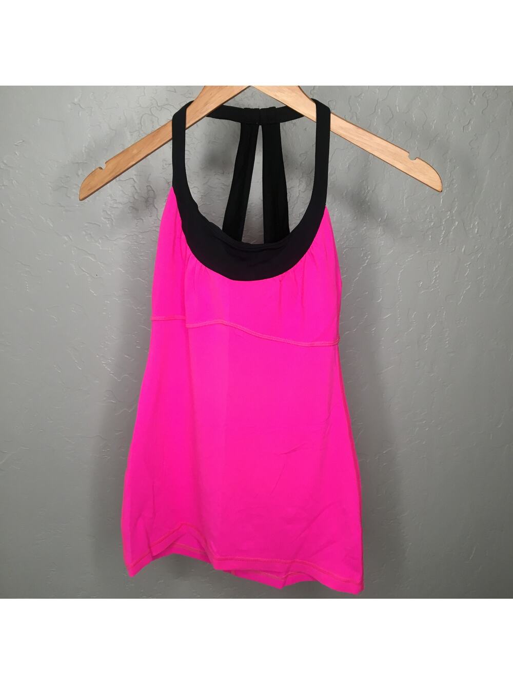 Lululemon Women’s Size 4 Scoop Me Up Tank Pink Black
